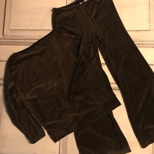 Plush & Lush lounge suit